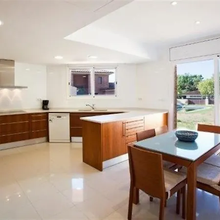 וילה Villa Augusta - Luxury Lodgement סנט אנדראו דה יאבאנרס